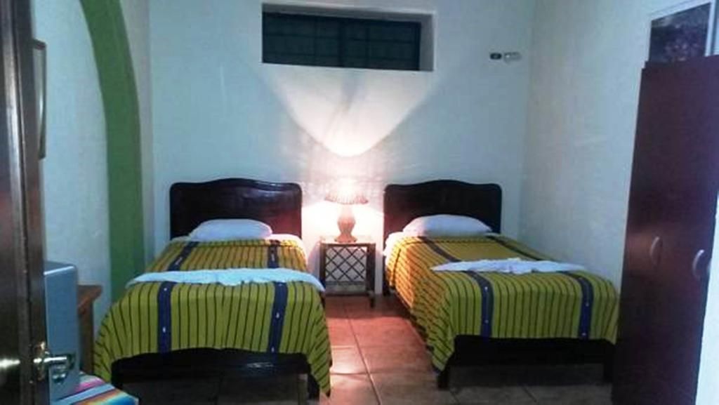 Hostal Casa Dona Mercedes Quetzaltenango Cameră foto
